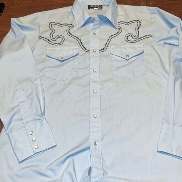 Silver Creek Other - Retro Western Light Blue Shirt Black Embroidery Snap Buttons Front Pockets Size